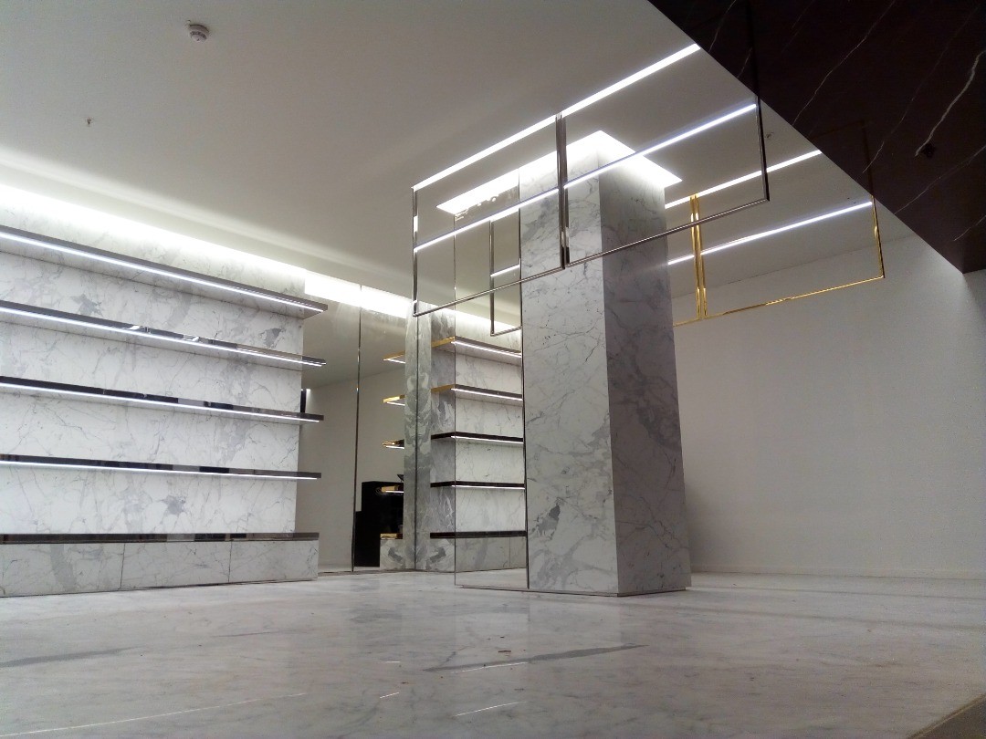 YSL - Galeries Lafayette Paris – EONS